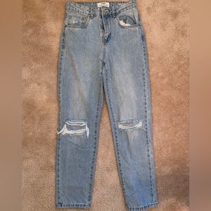 Cotton On Mom Jeans! Size US 4 Light Wash